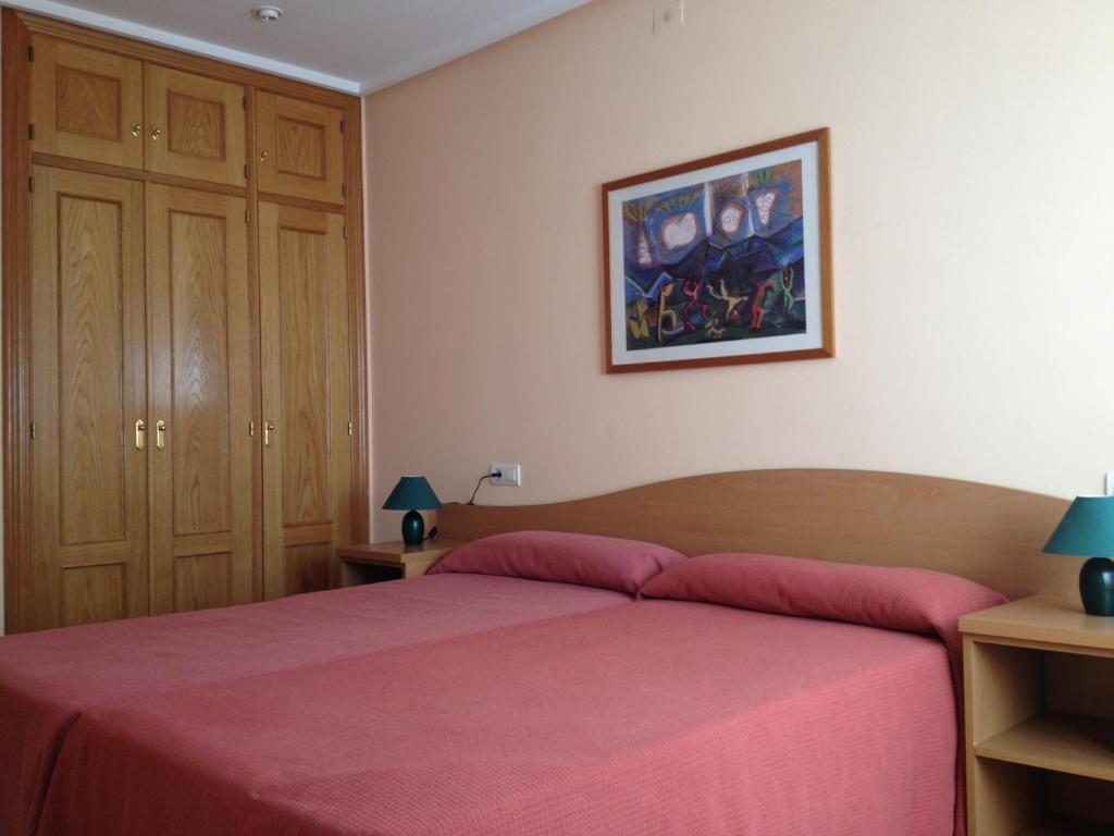 Apartamentos Turisticos Puerta De León Exteriör bild