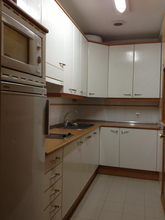Apartamentos Turisticos Puerta De León Exteriör bild
